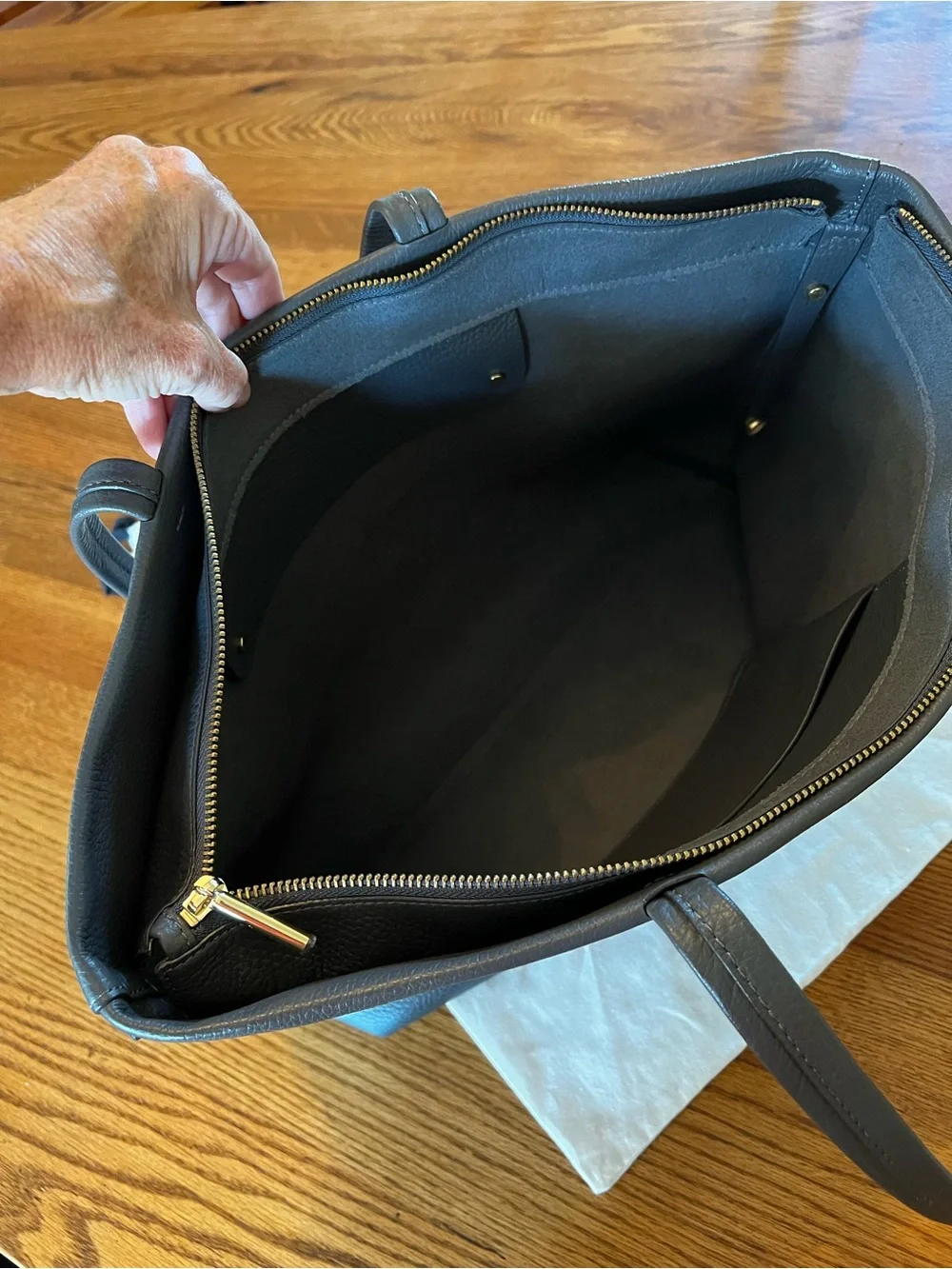 Cuyana brand new